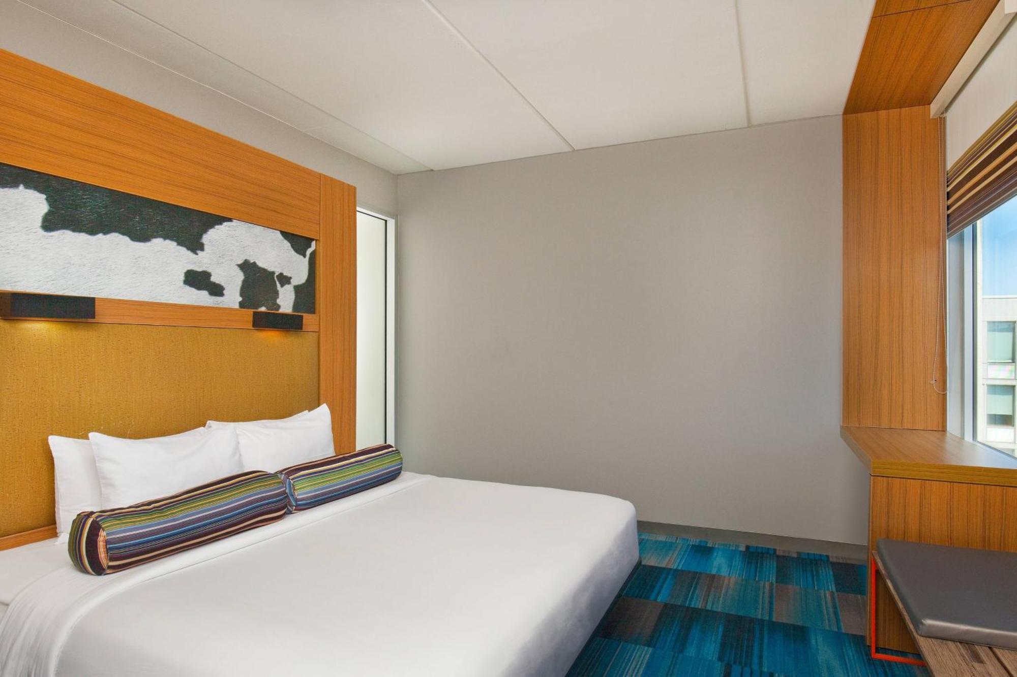 Aloft Bolingbrook Hotel Екстериор снимка