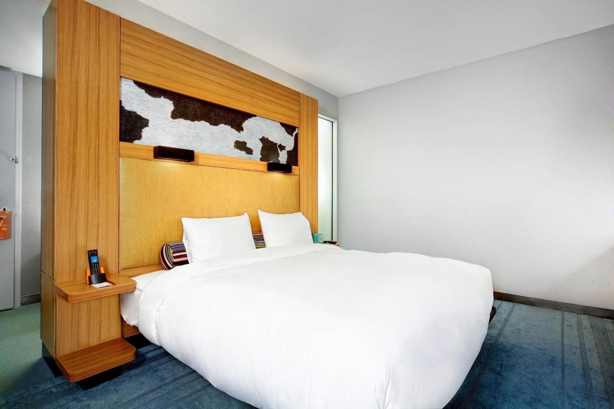 Aloft Bolingbrook Hotel Екстериор снимка