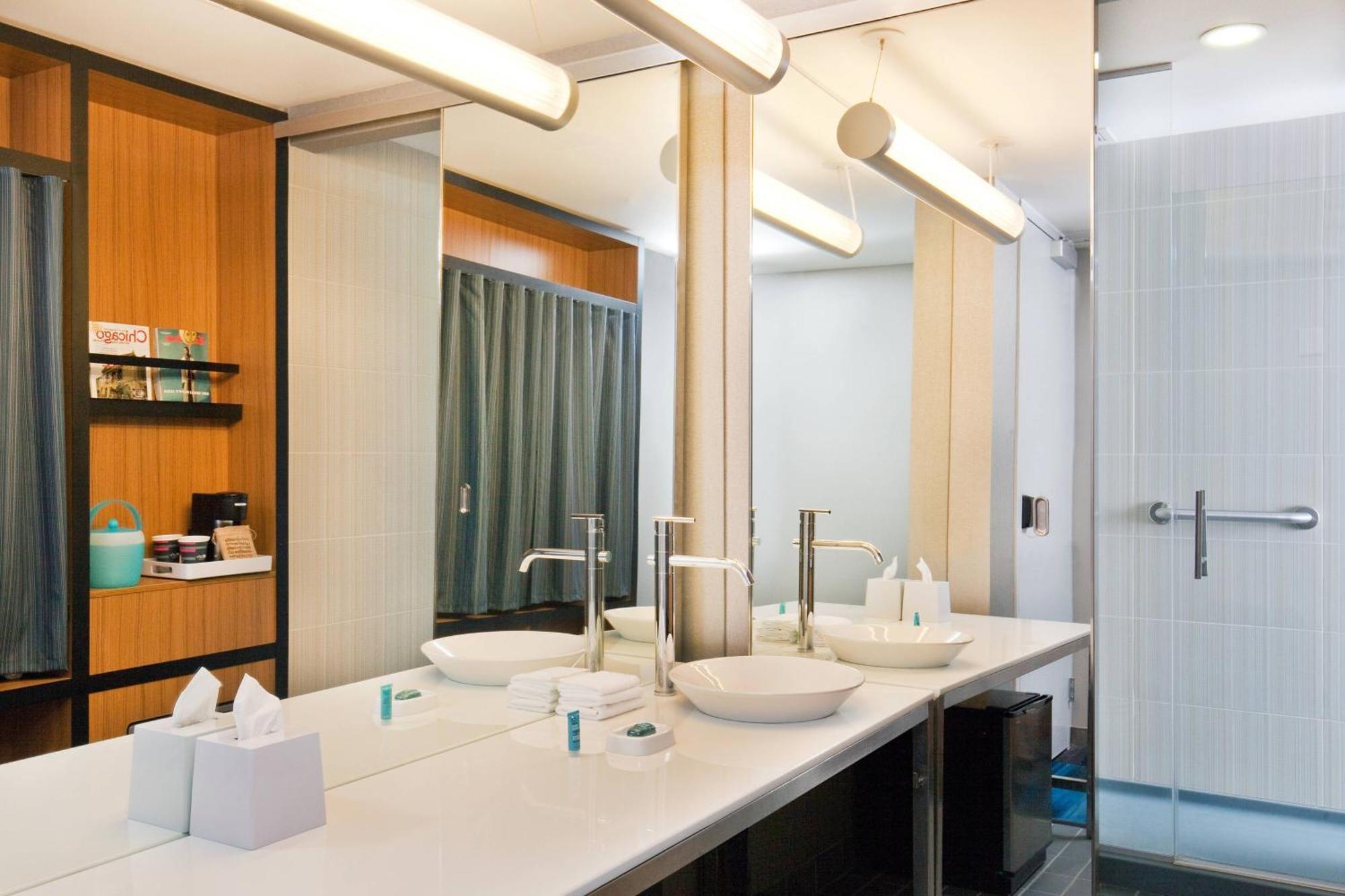 Aloft Bolingbrook Hotel Екстериор снимка