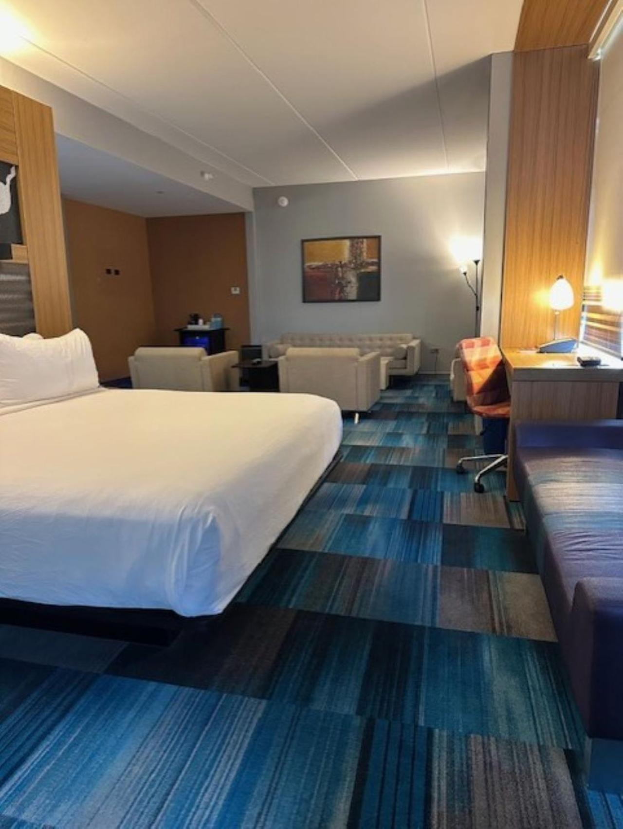 Aloft Bolingbrook Hotel Екстериор снимка