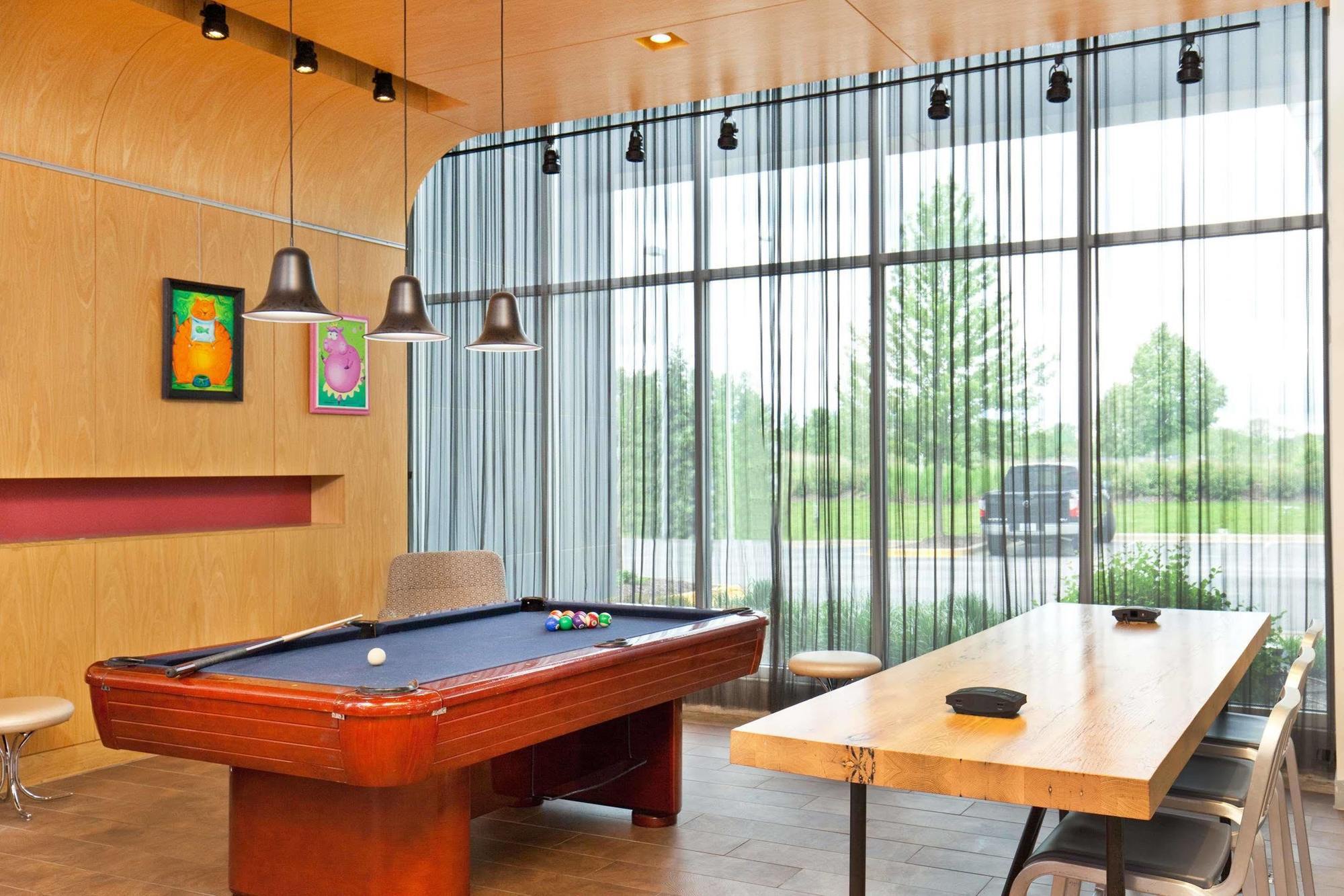 Aloft Bolingbrook Hotel Екстериор снимка