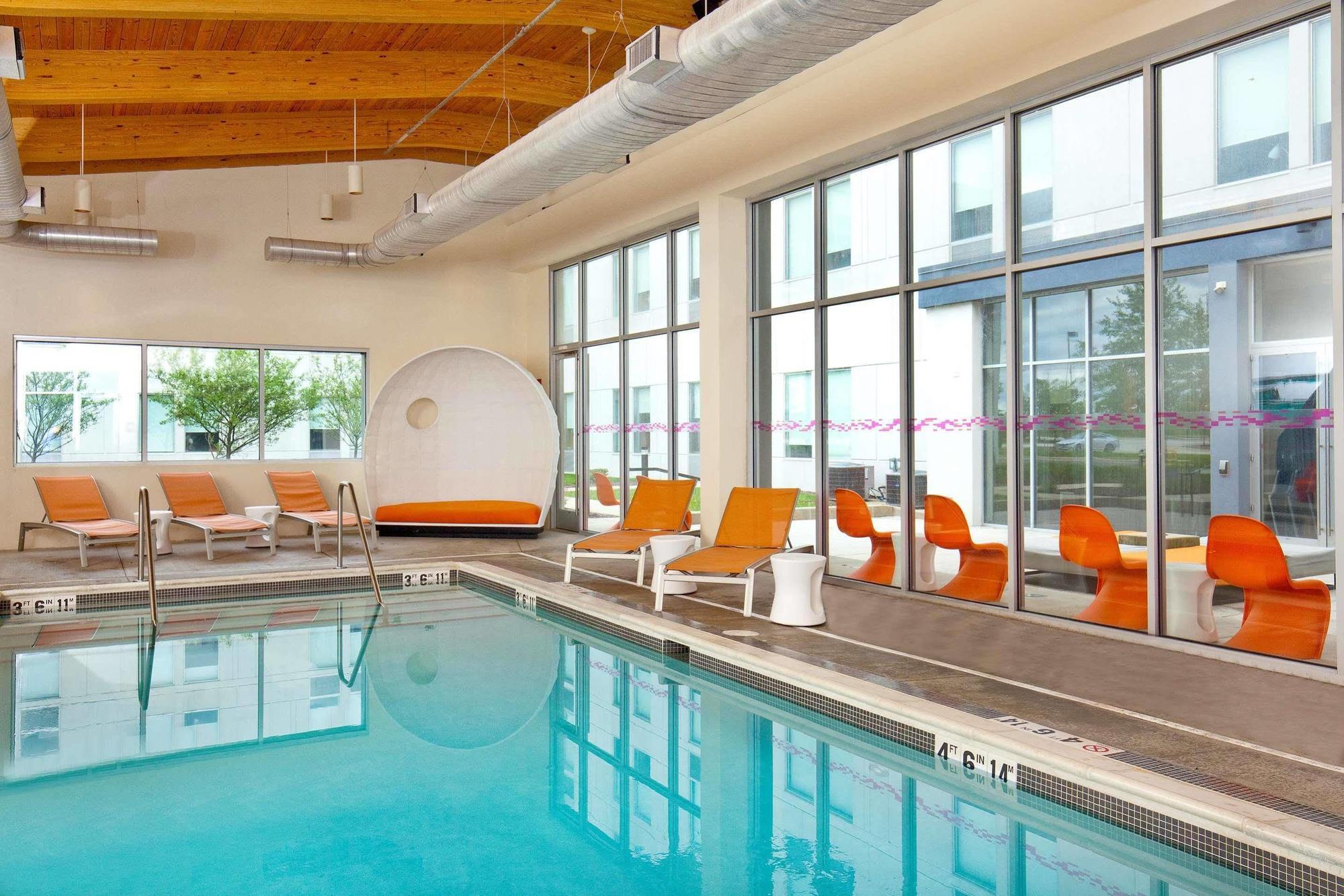 Aloft Bolingbrook Hotel Екстериор снимка